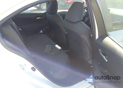 2020 Toyota Corolla Le z USA, uszkodzony, nr VIN 5YFEPRAE4LP131149